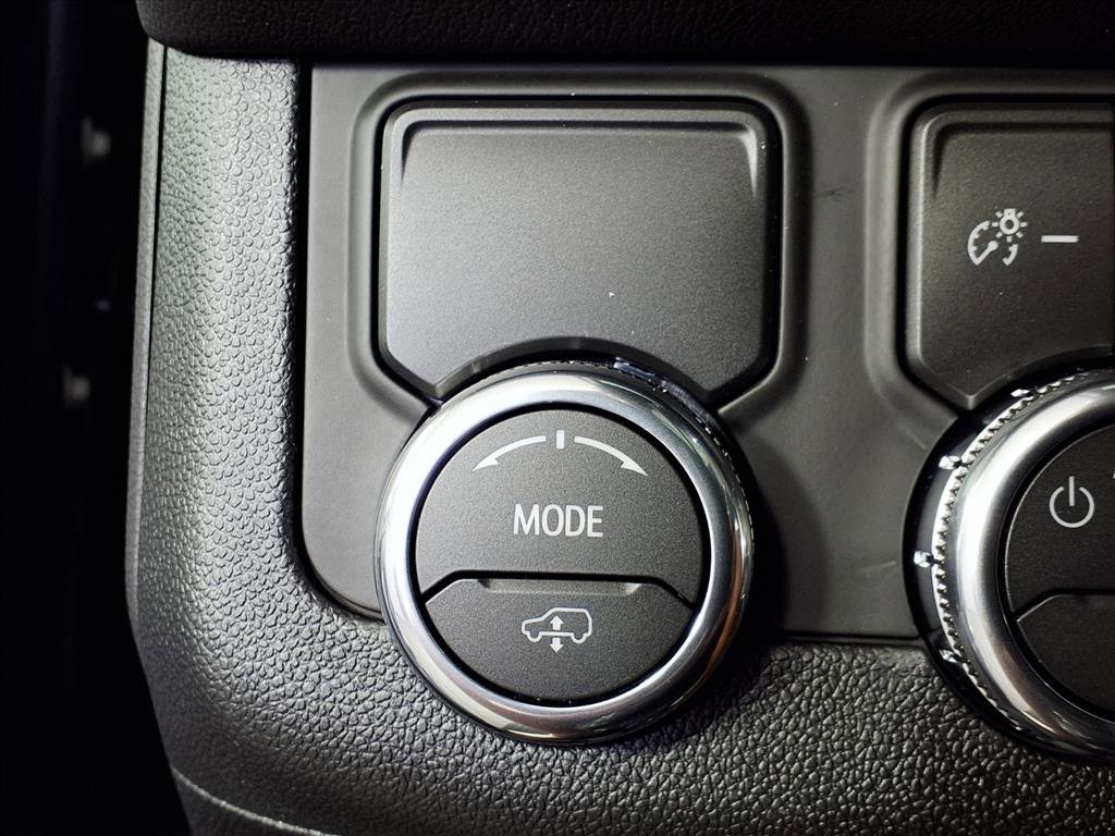 New 2026 GMC Yukon Denali image 13