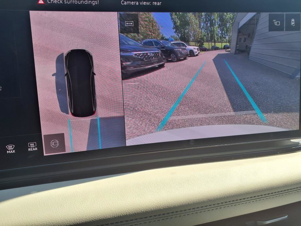 New 2025 Audi A6 e-tron Premium Plus RWD image 20
