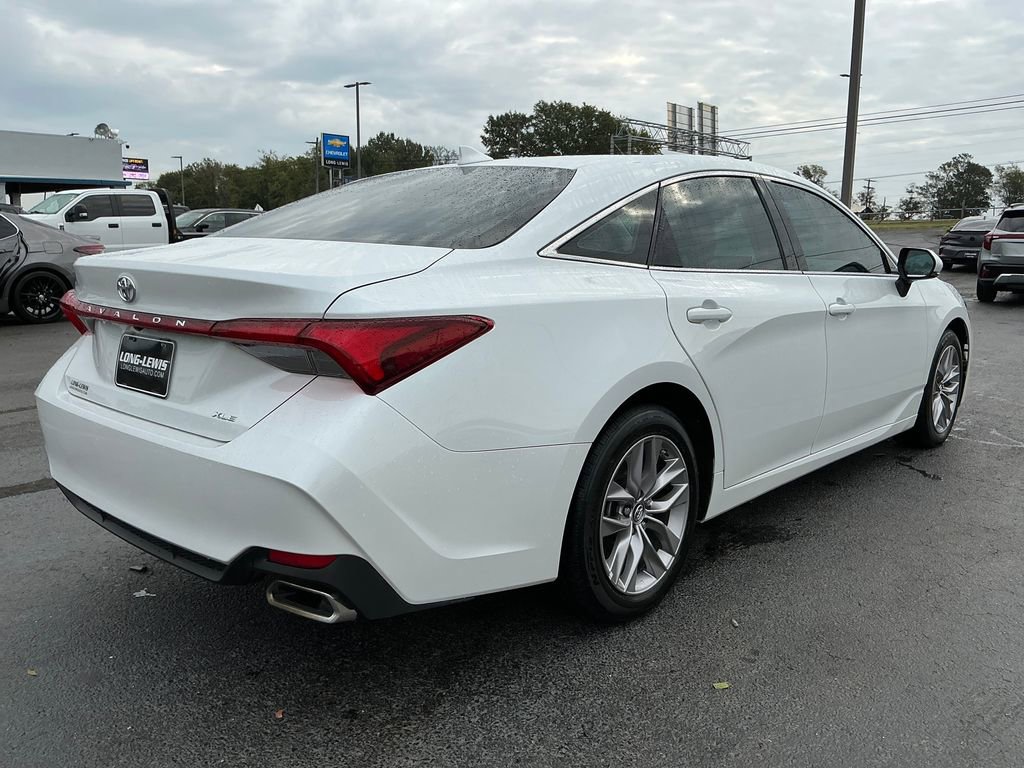 Used 2019 Toyota Avalon image 7