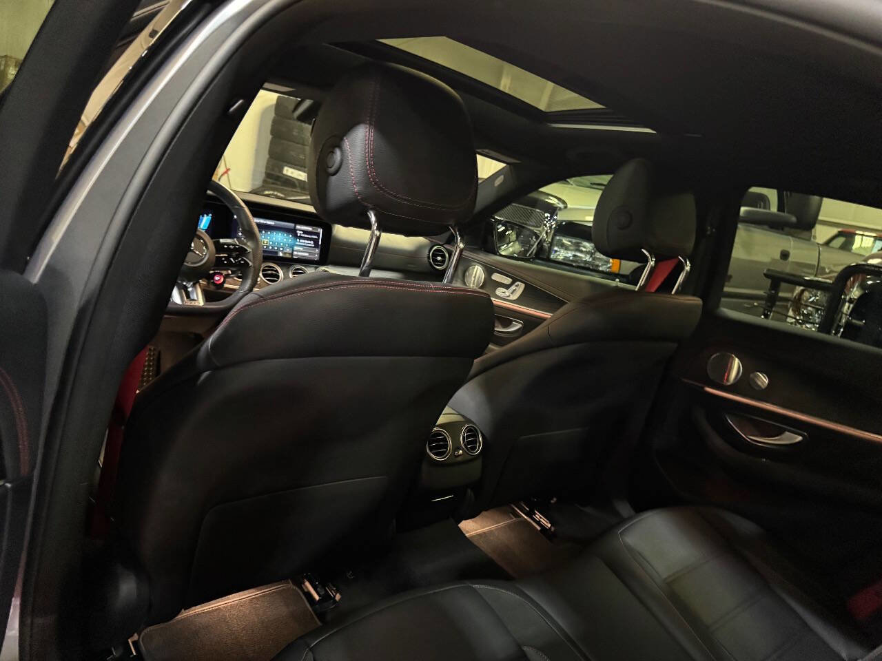 Used 2022 Mercedes-Benz E 53 AMG 4MATIC Sedan image 28