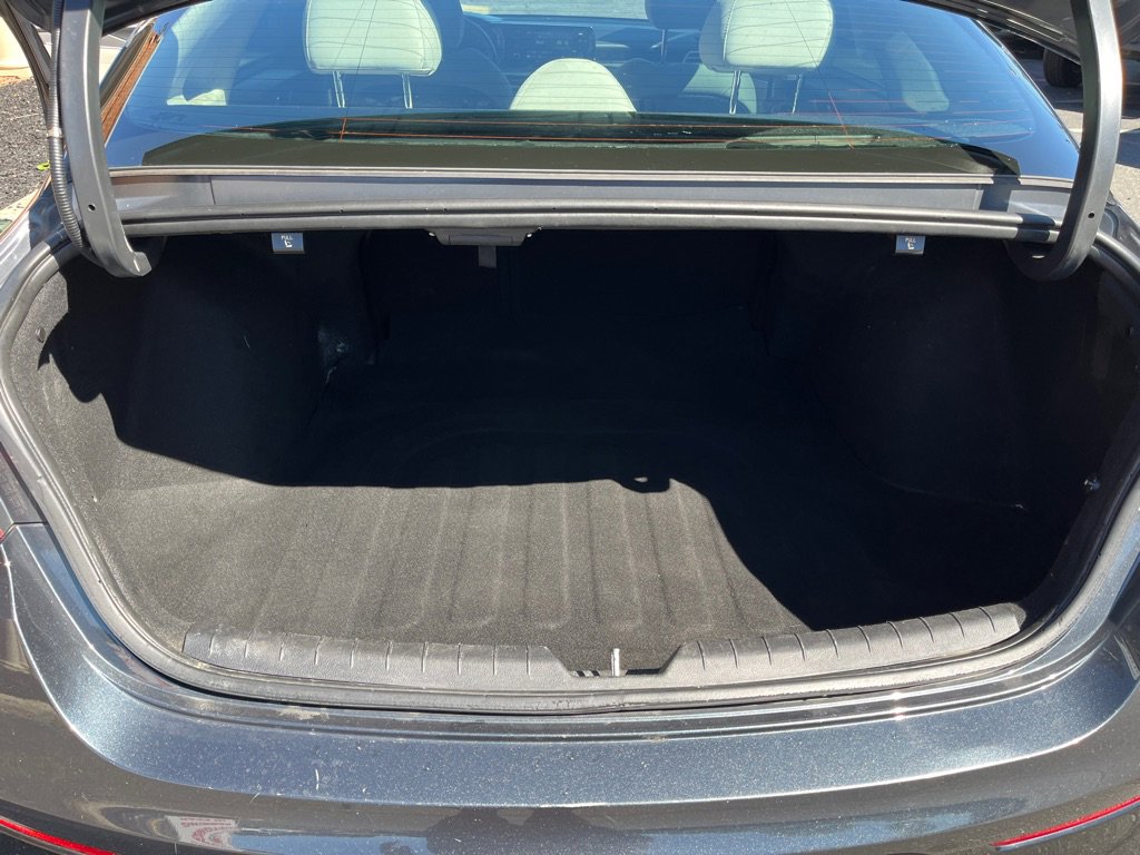 Used 2022 Kia K5 LXS image 13