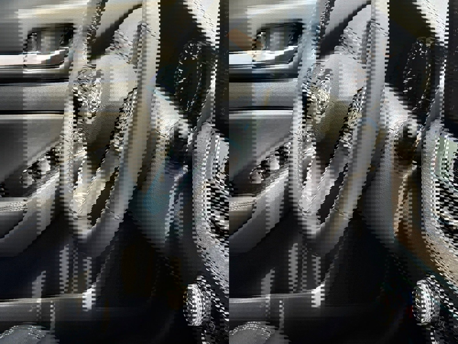 New 2025 Nissan Altima 2.5 SL image 12