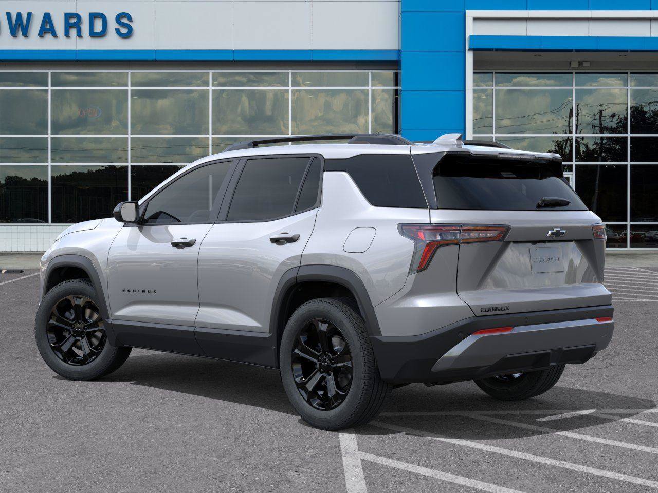 New 2026 Chevrolet Equinox LT w/ Convenience Package II FWD image 3