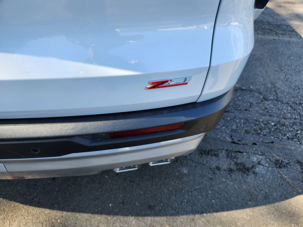 New 2026 Chevrolet Traverse Z71 w/ Driver Confidence Package image 6
