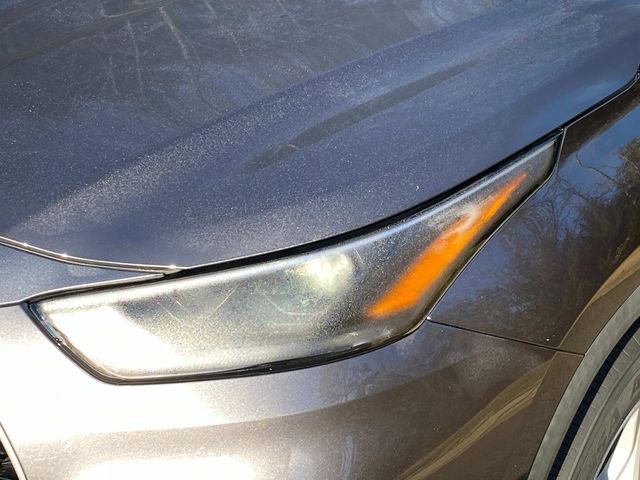 Used 2022 Toyota Highlander L image 5