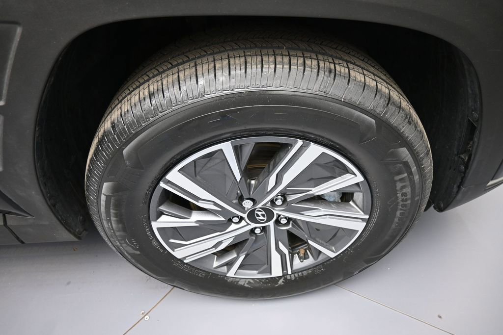Used 2023 Hyundai Tucson Blue AWD/4WD image 13