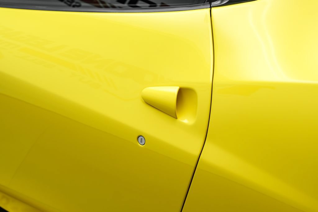 Used 2015 Ferrari 458 Spider RWD image 27