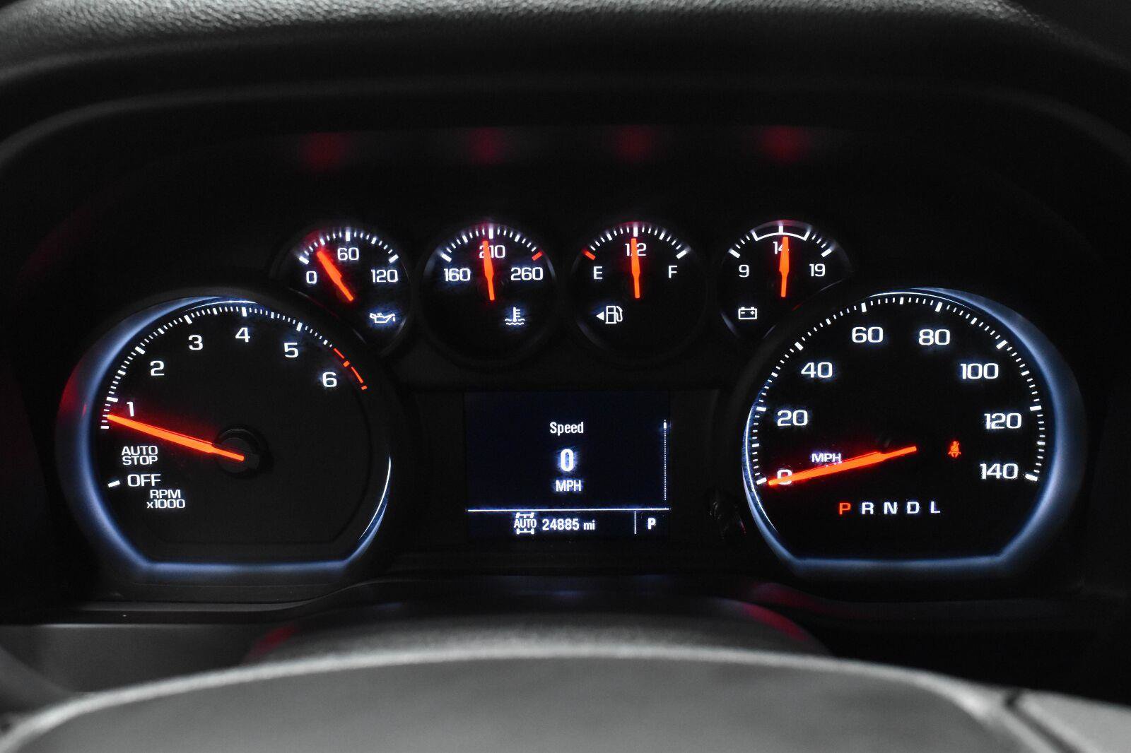 Used 2023 Chevrolet Silverado 1500 W/T w/ WT Value Package AWD/4WD image 17