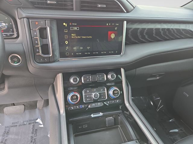 Used 2022 GMC Yukon XL Denali w/ Max Trailering Package AWD/4WD image 24