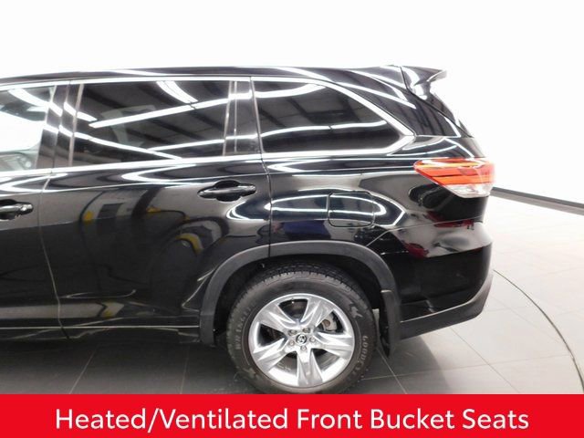 Used 2018 Toyota Highlander Limited image 21