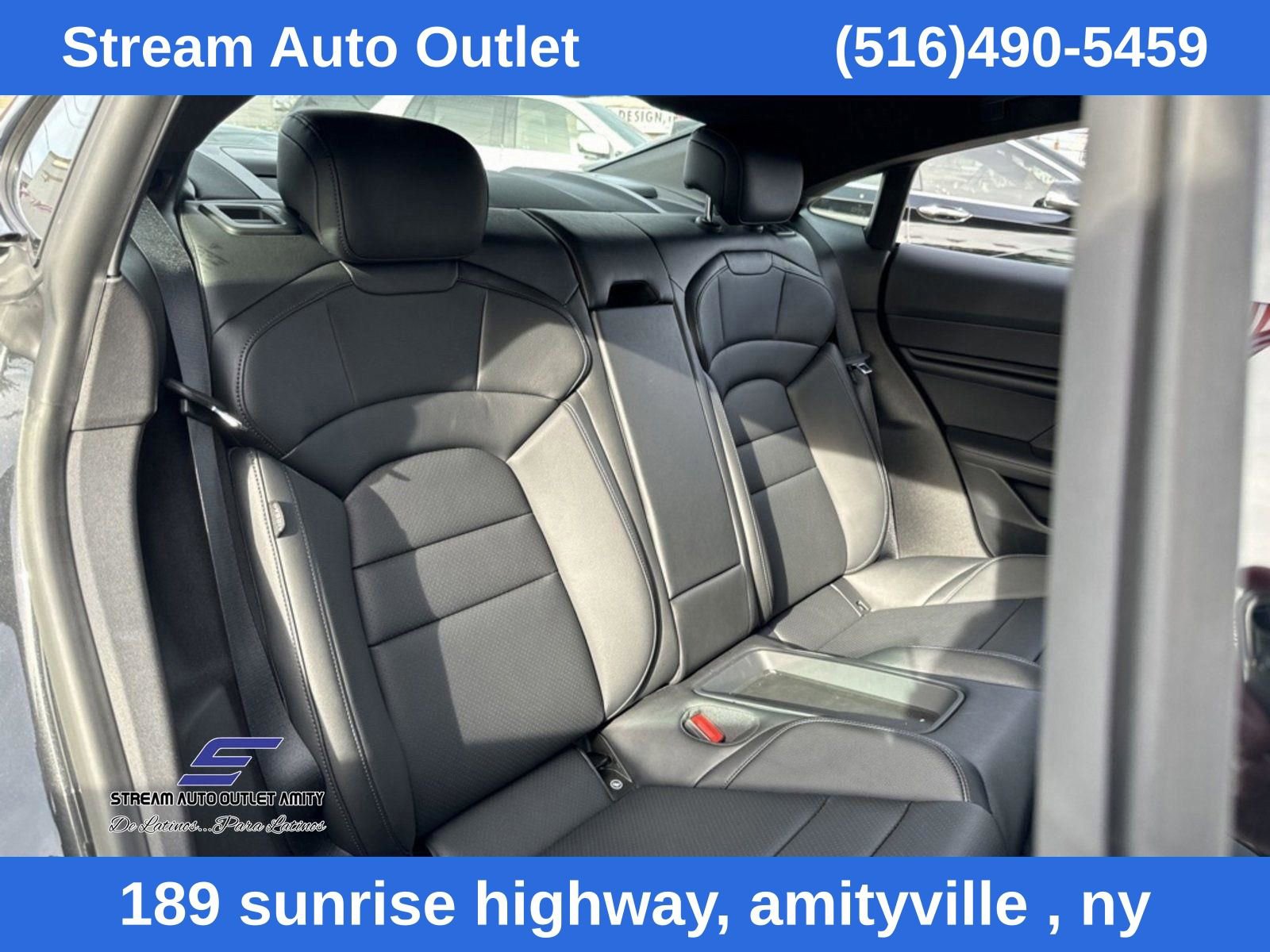Used 2023 Porsche Taycan 4S AWD/4WD image 39