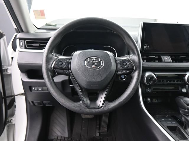 Used 2024 Toyota RAV4 XLE image 45