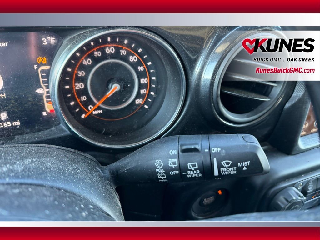 Used 2023 Jeep Wrangler Sport image 15