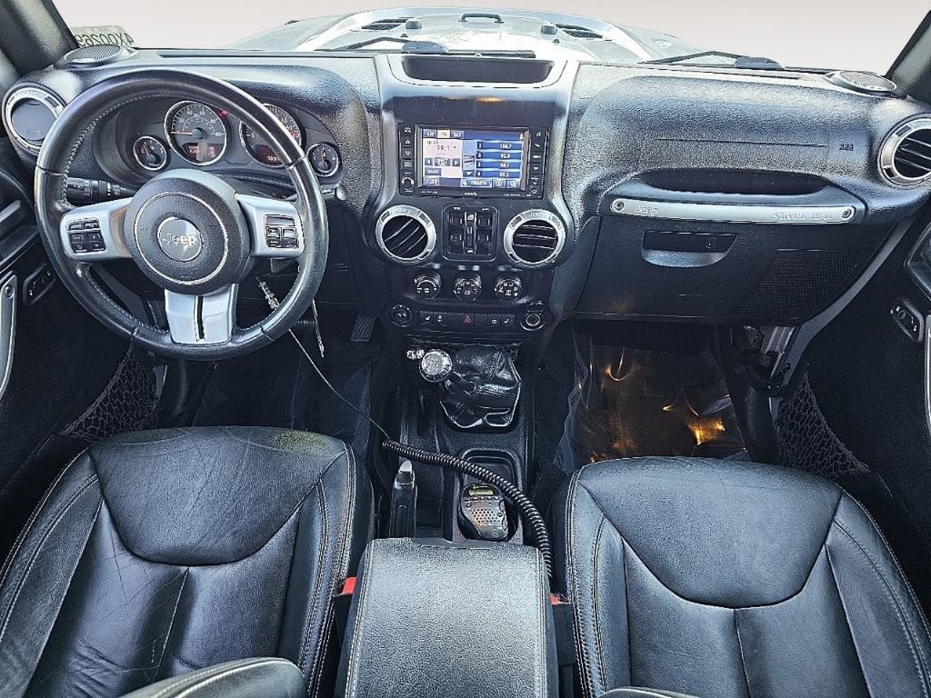 Used 2015 Jeep Wrangler Unlimited Rubicon AWD/4WD image 22