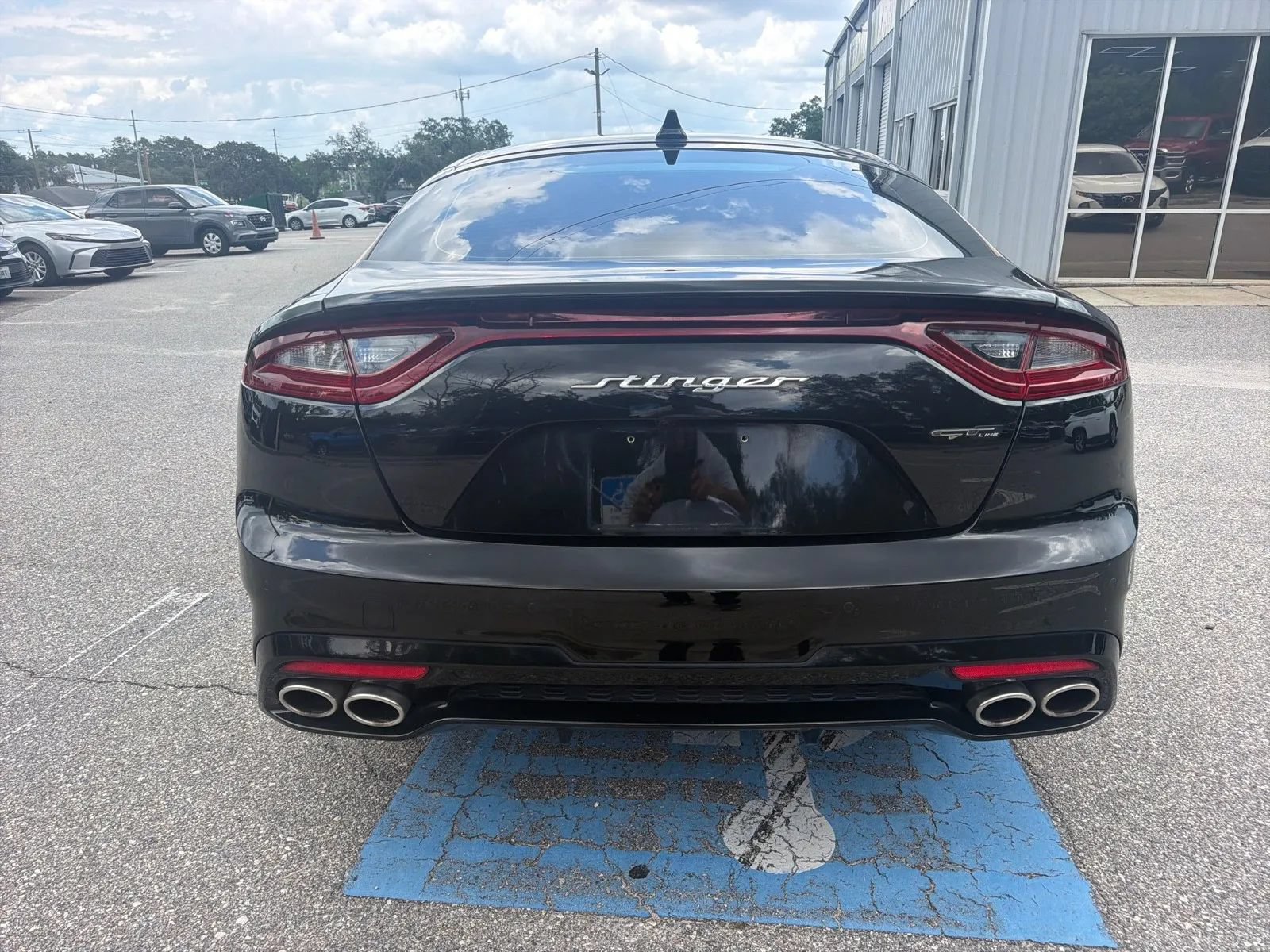 Used 2021 Kia Stinger GT-Line RWD image 9