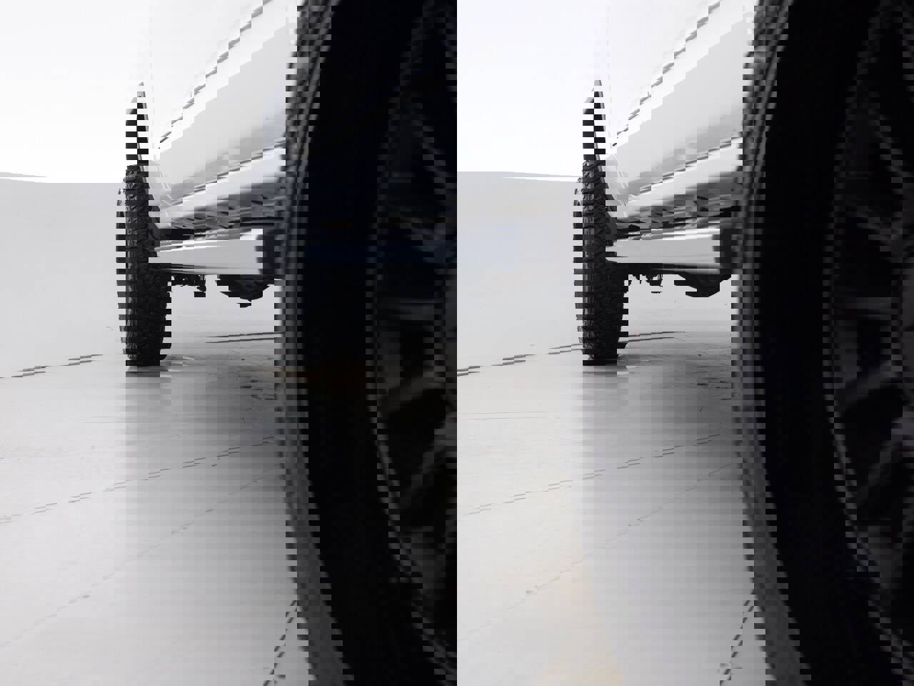 Used 2015 GMC Sierra 2500 SLT w/ Duramax Plus Package image 21