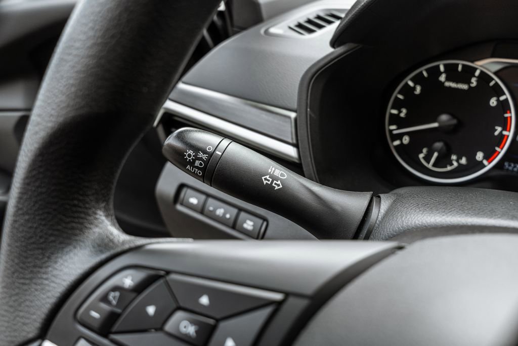 Used 2024 Nissan Altima 2.5 SV image 20