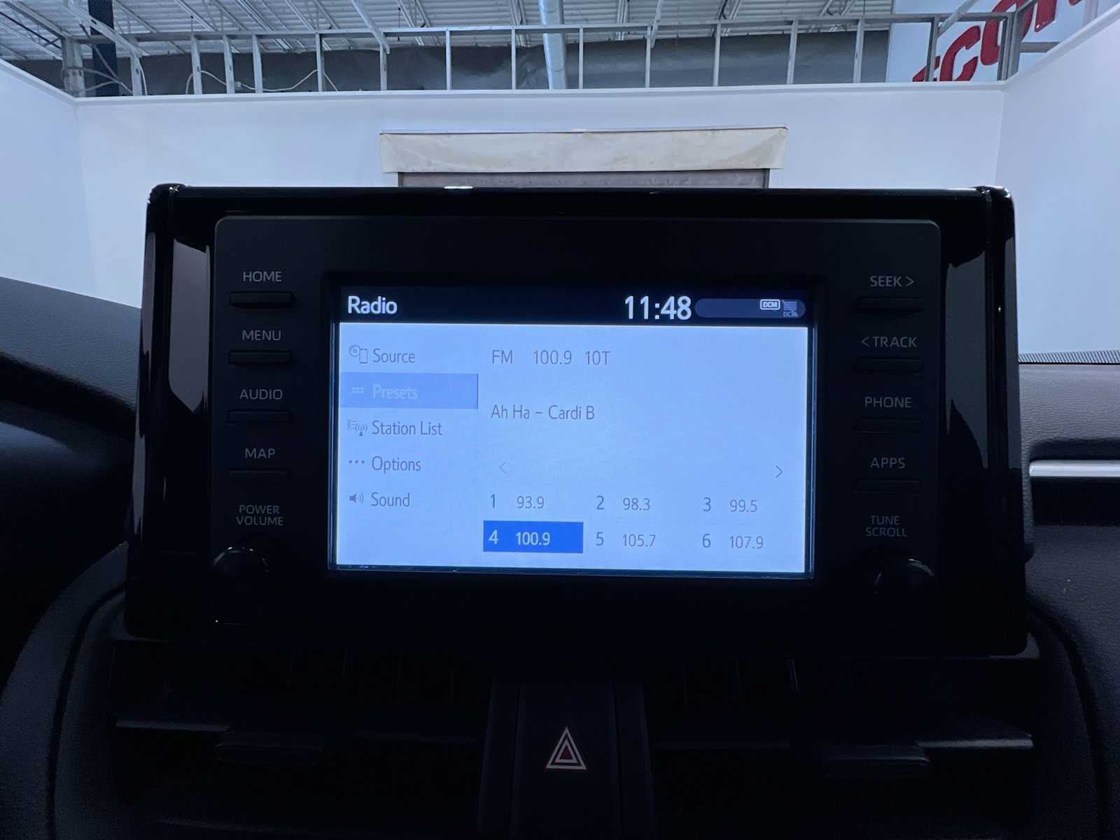 Used 2019 Toyota RAV4 LE w/ Carpet Mat Package FWD image 26