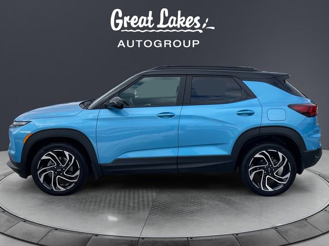 Used 2025 Chevrolet TrailBlazer RS w/ Convenience Package image 2