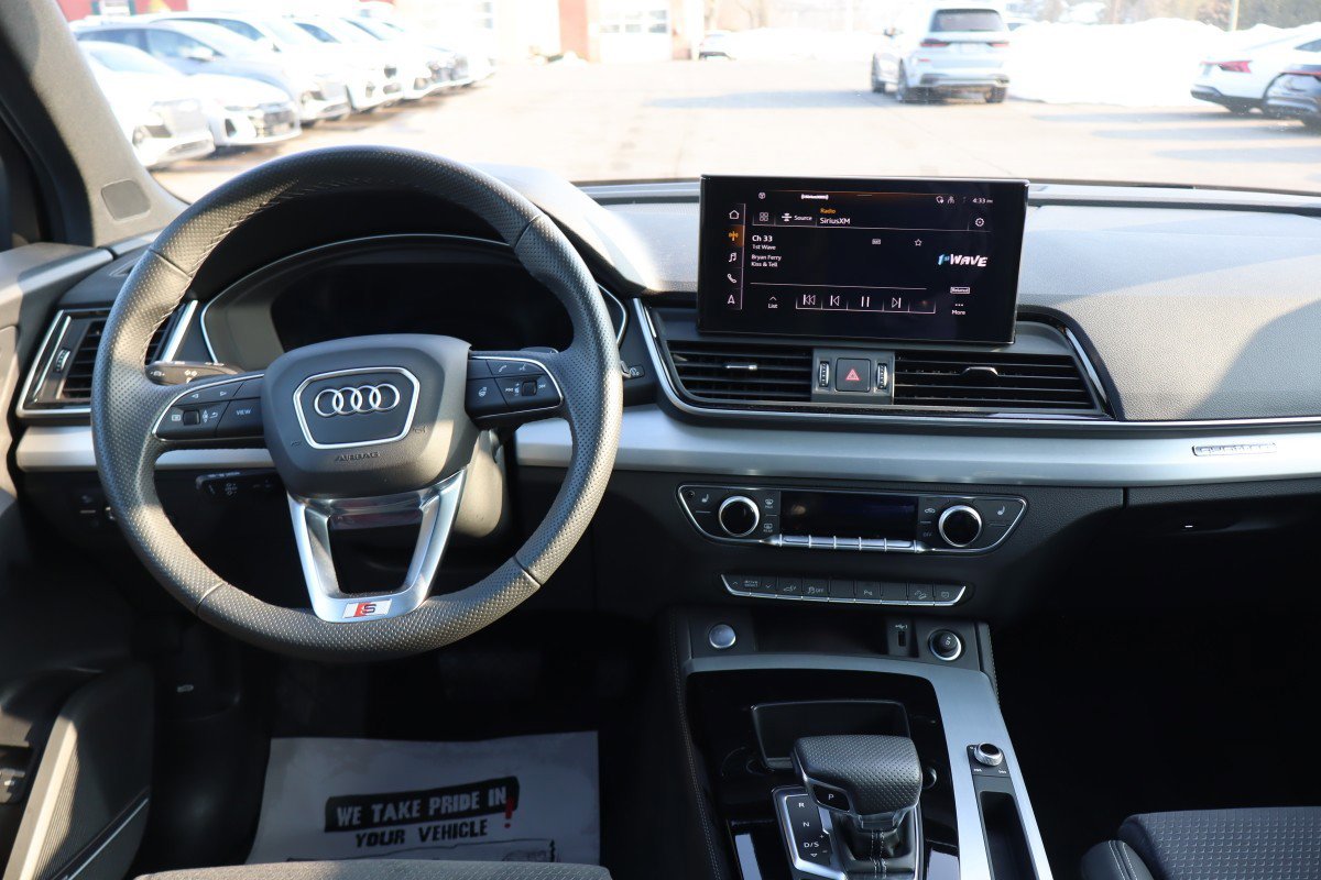 Used 2024 Audi Q5 e Premium Plus image 16