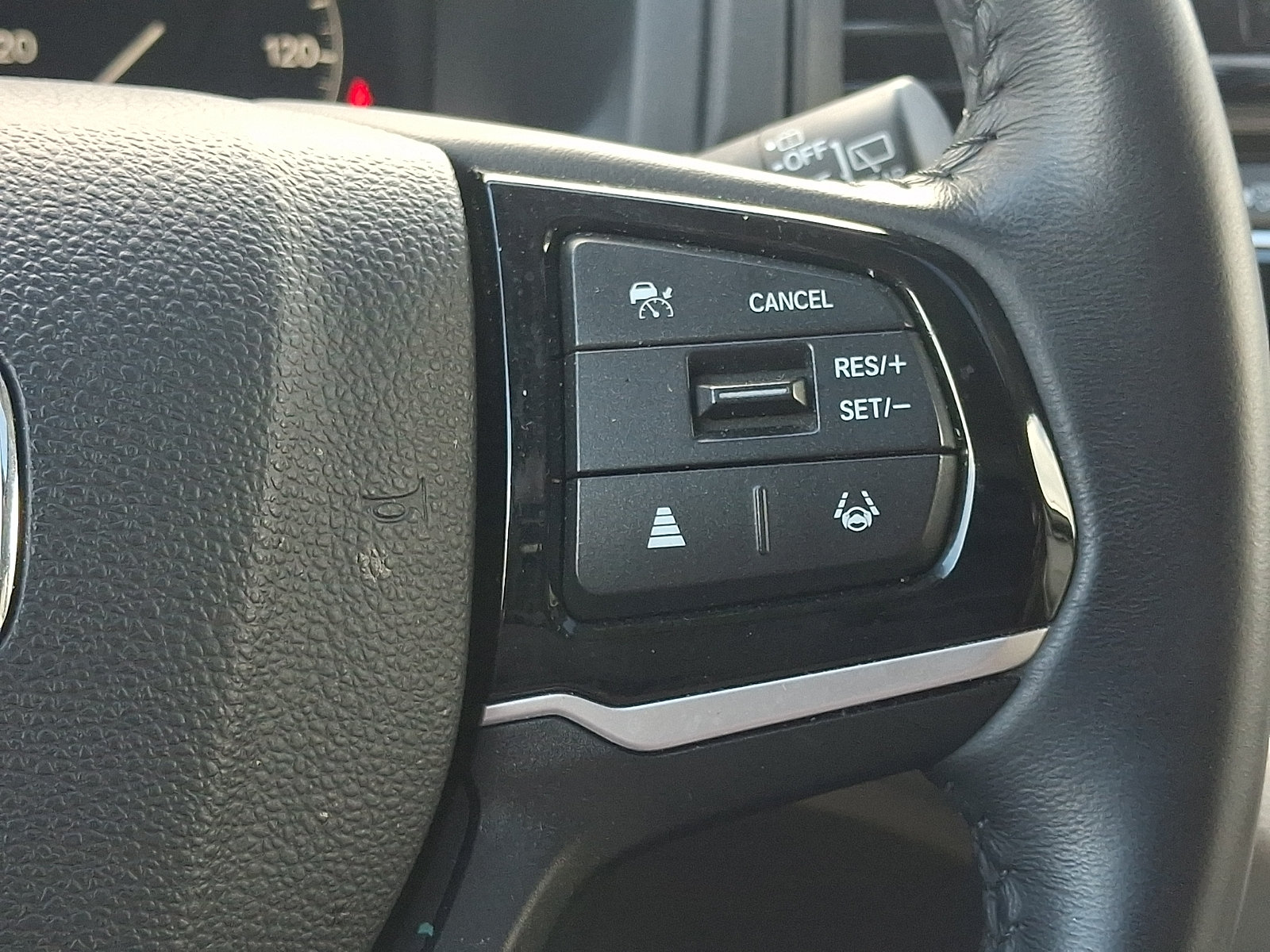 Used 2025 Honda Odyssey EX-L image 22