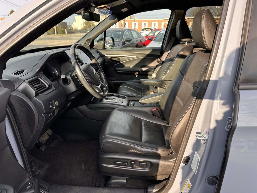Used 2022 Honda Passport EX-L image 12