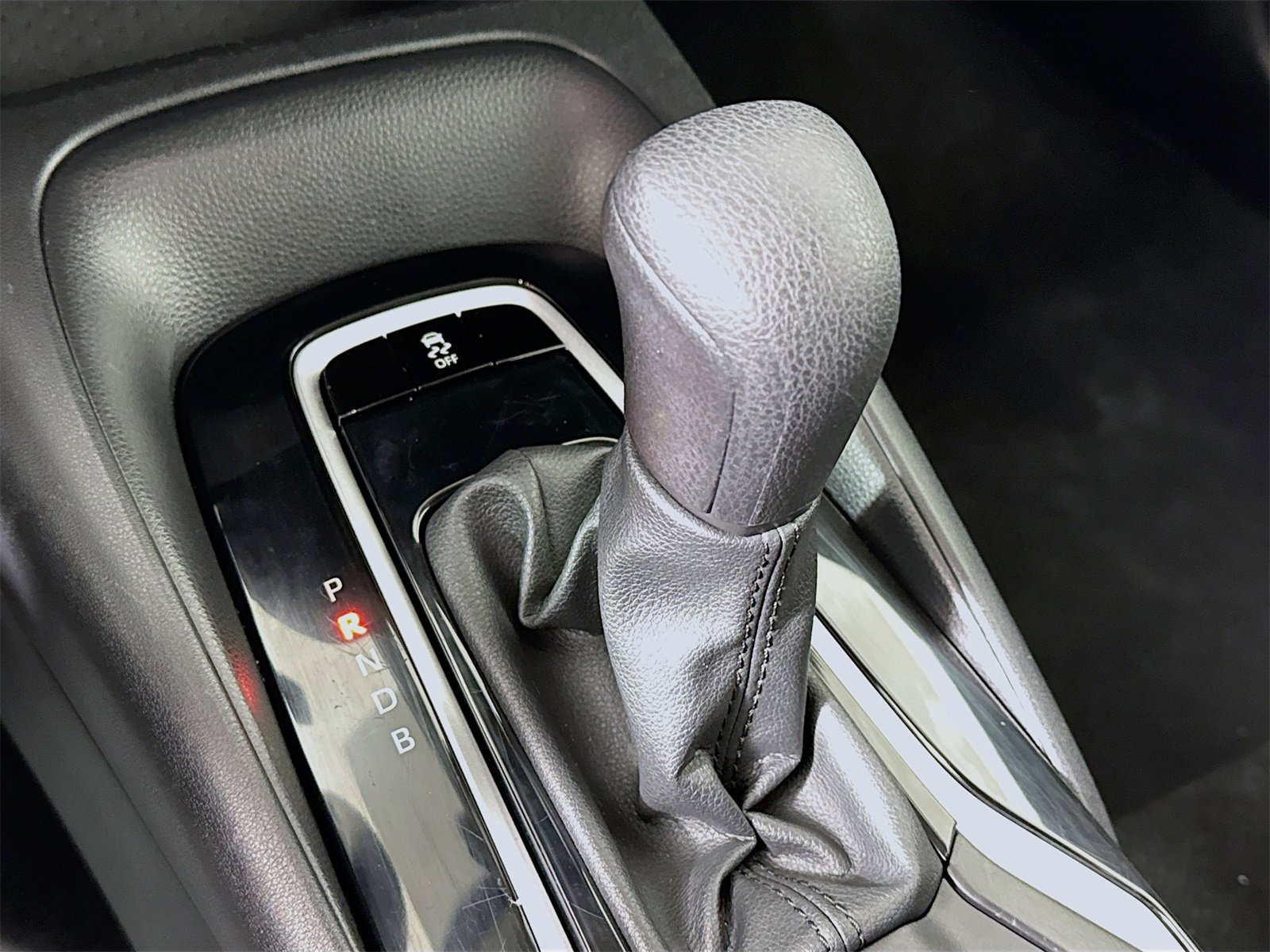 Used 2024 Toyota Corolla LE image 14