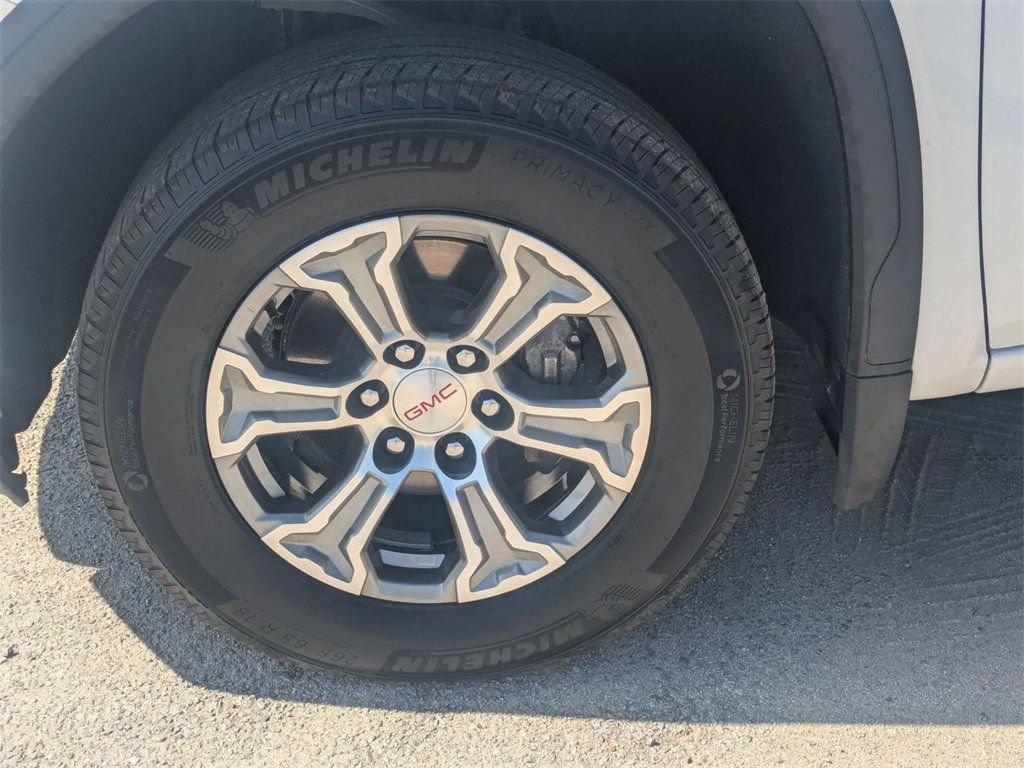 Used 2025 GMC Sierra 1500 SLT RWD image 11