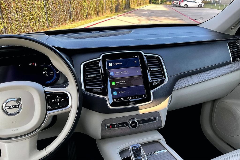 Certified 2023 Volvo XC90 T8 Ultimate AWD/4WD image 8