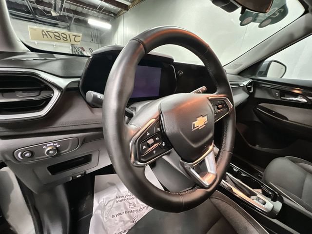 Certified 2024 Chevrolet TrailBlazer LT w/ LT Cold Weather Package AWD/4WD image 10