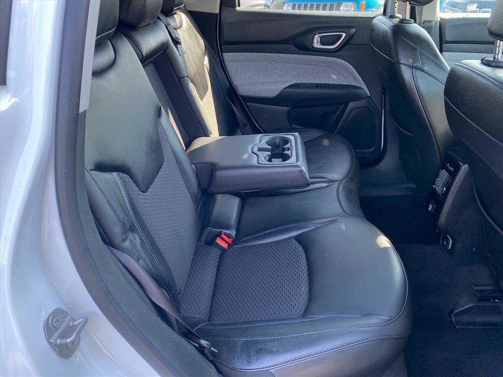 Used 2022 Jeep Compass Latitude AWD/4WD image 25
