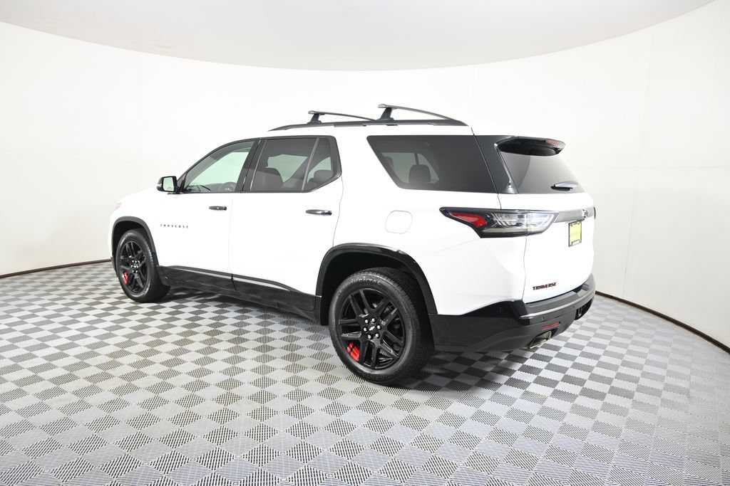 Used 2019 Chevrolet Traverse Premier w/ Redline Edition AWD/4WD image 4
