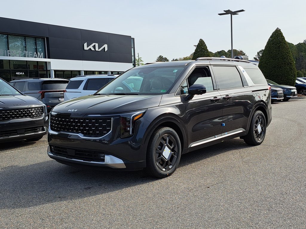 New 2025 Kia Carnival SX