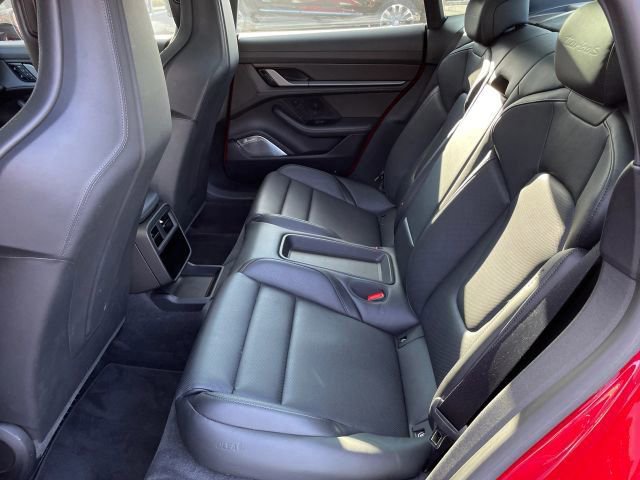 Used 2020 Porsche Taycan Turbo S image 45