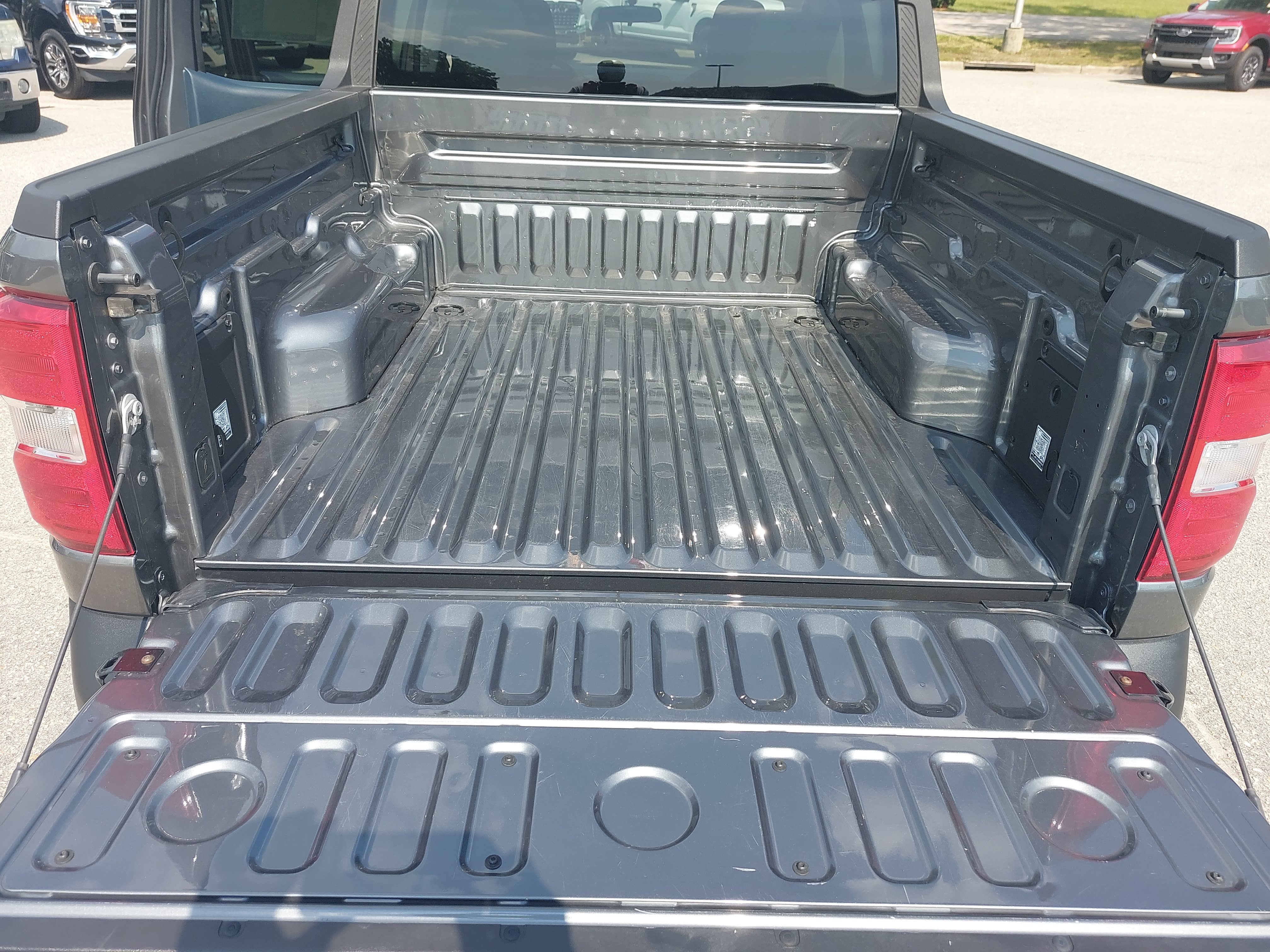 Used 2024 Ford Maverick XLT FWD image 12