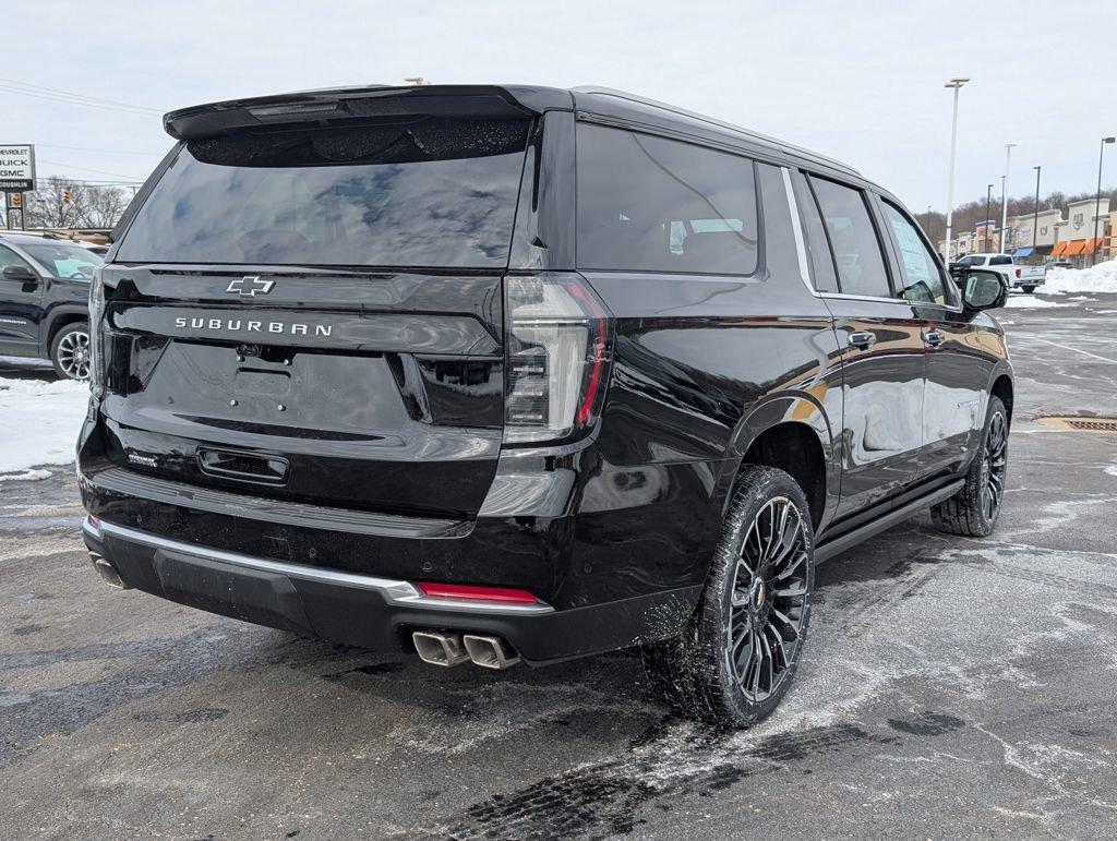 New 2026 Chevrolet Suburban High Country image 7