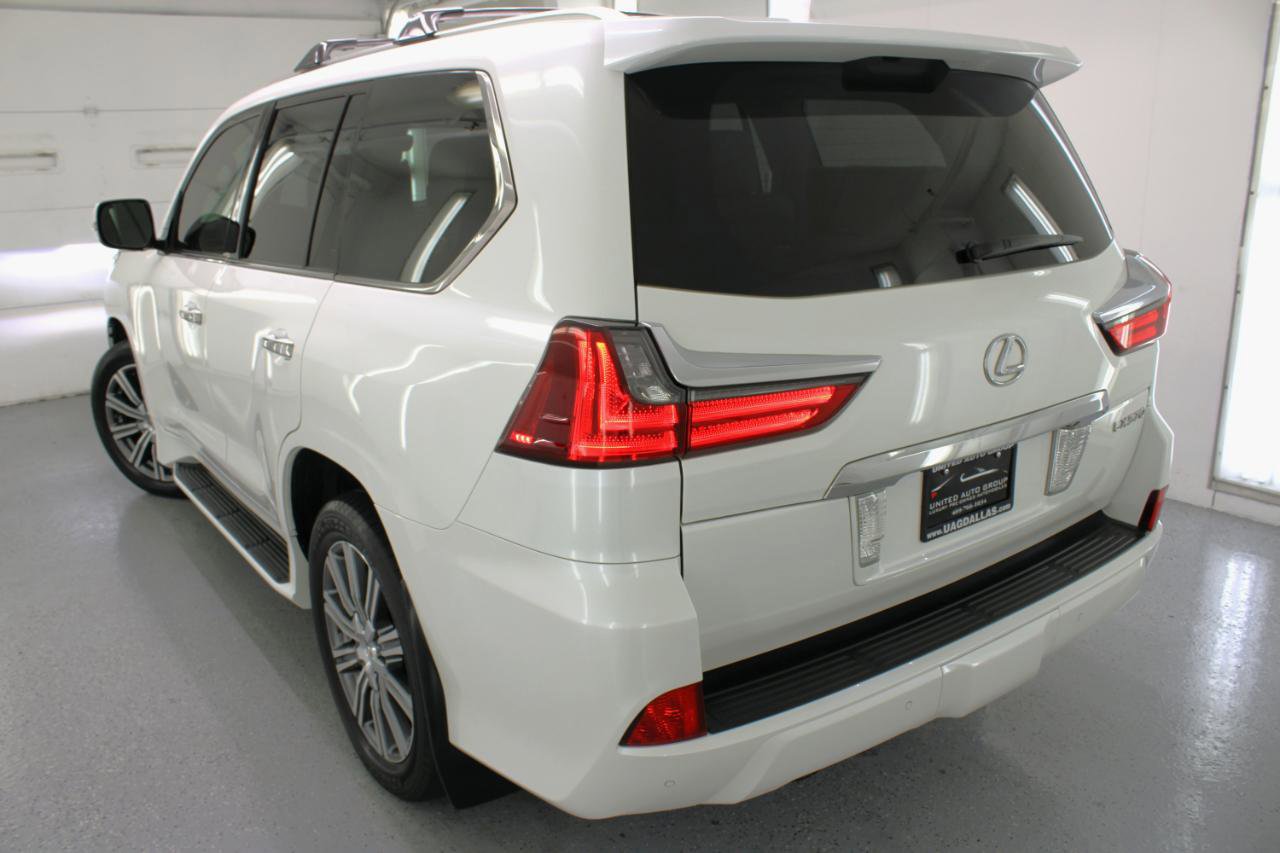 Used 2017 Lexus LX 570 4WD w/ Luxury Package image 30