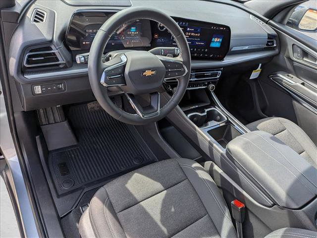 New 2026 Chevrolet Traverse LT w/ LPO, Floor Liner Package AWD/4WD image 13