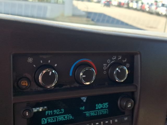 Used 2025 GMC Savana 2500 w/ Driver Convenience Package RWD image 15