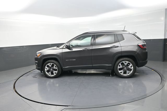 Used 2021 Jeep Compass Limited image 42