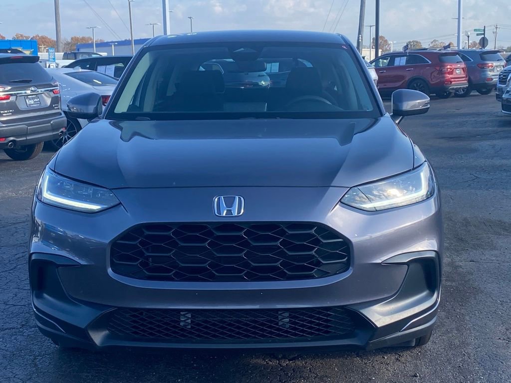 Used 2023 Honda HR-V LX image 2