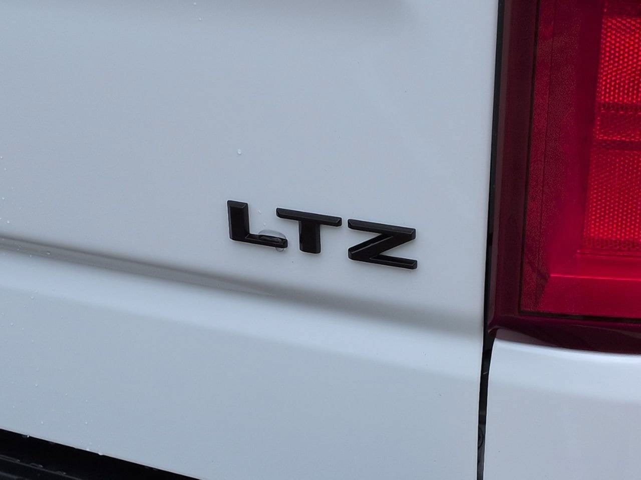 New 2026 Chevrolet Silverado 1500 LTZ w/ LTZ Convenience Package II AWD/4WD image 7
