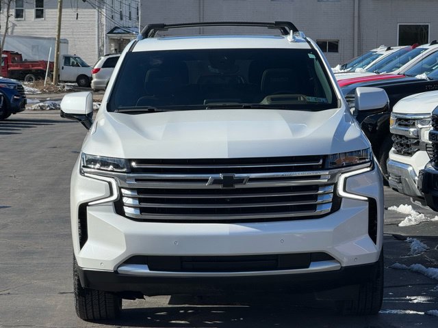 Used 2024 Chevrolet Tahoe High Country w/ Premium Package AWD/4WD image 2