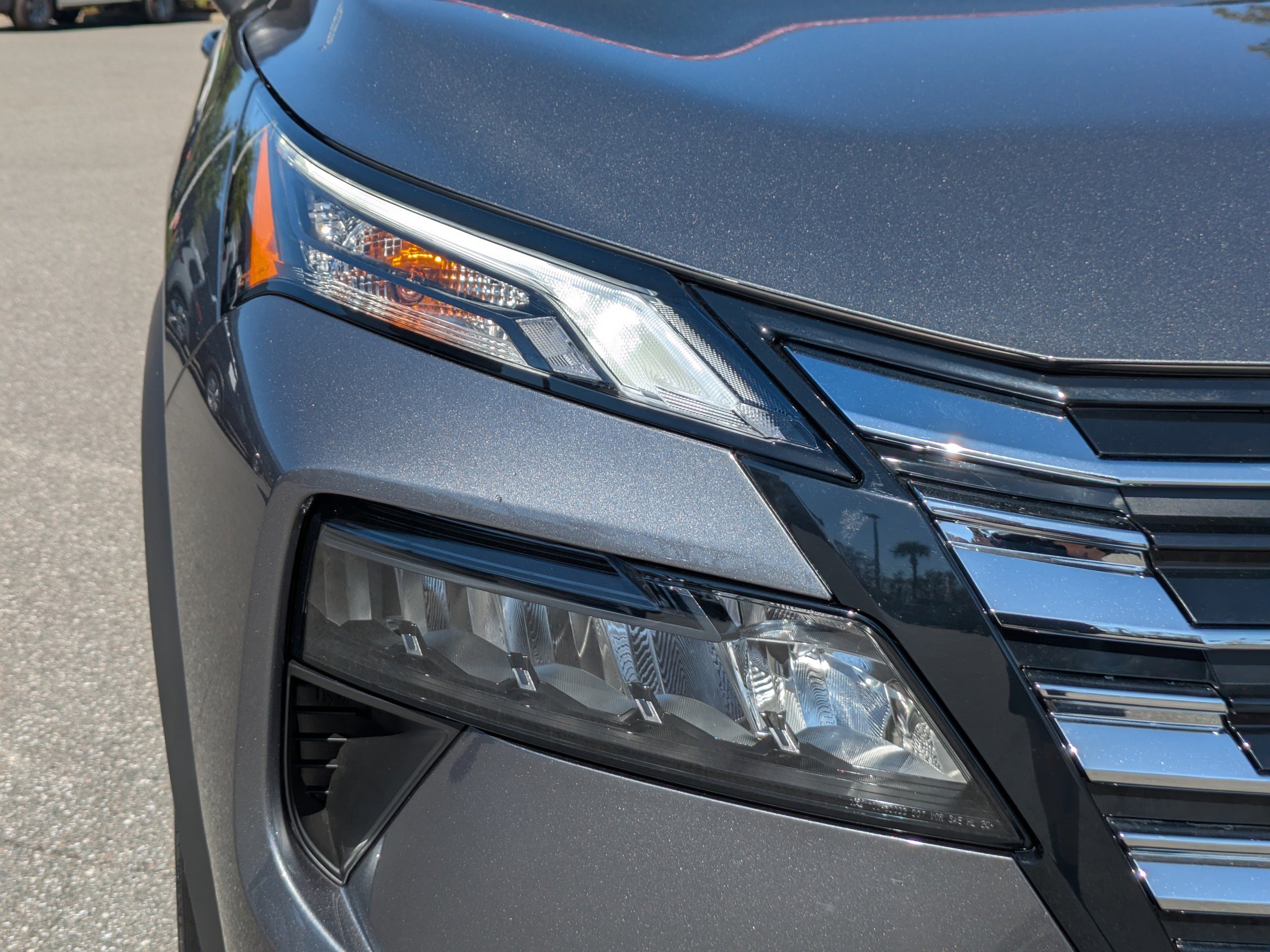 Certified 2026 Nissan Rogue SV w/ Cold Weather Package FWD image 10