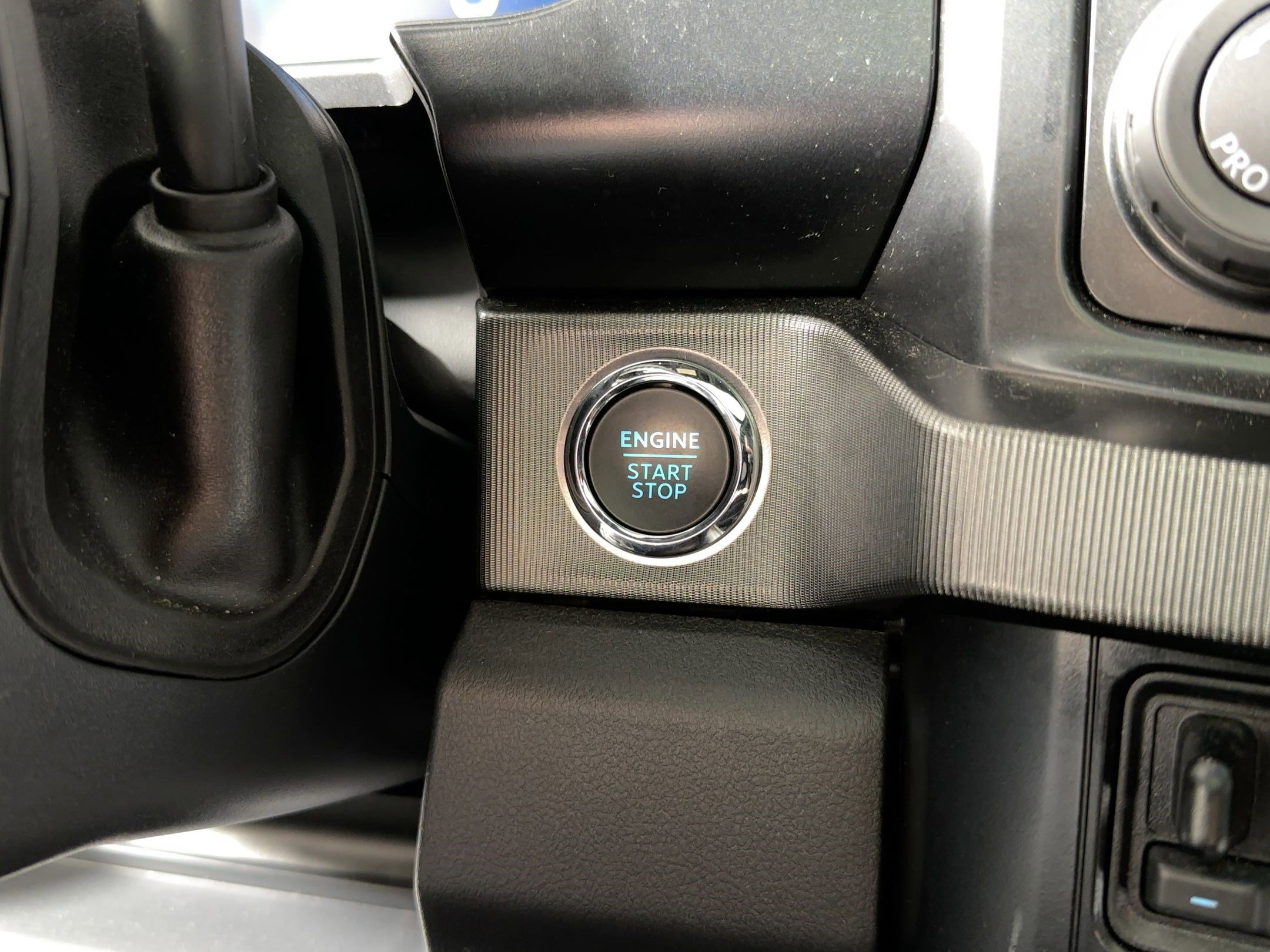 Used 2024 Ford F250 Platinum image 26