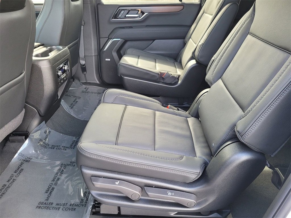 New 2026 GMC Yukon XL Denali image 8