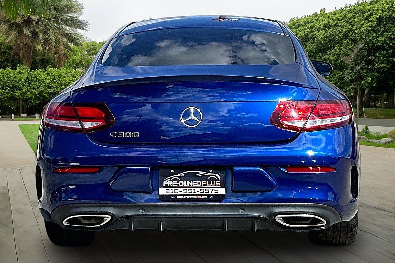Used 2020 Mercedes-Benz C 300 Coupe w/ AMG Line image 3