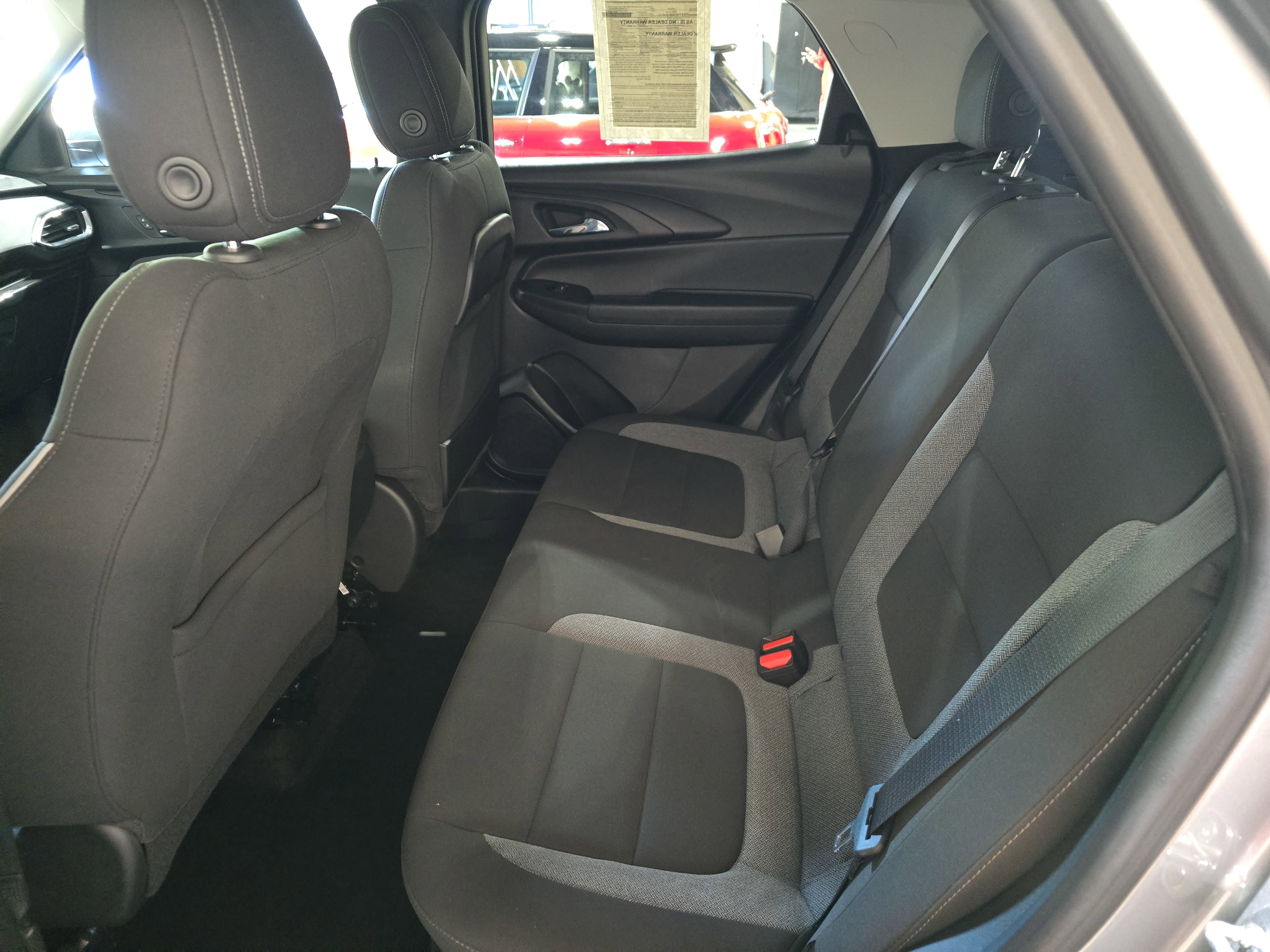 Used 2023 Chevrolet TrailBlazer LT FWD image 13