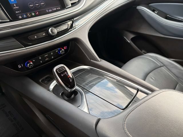 Used 2021 Buick Enclave Essence AWD/4WD image 26