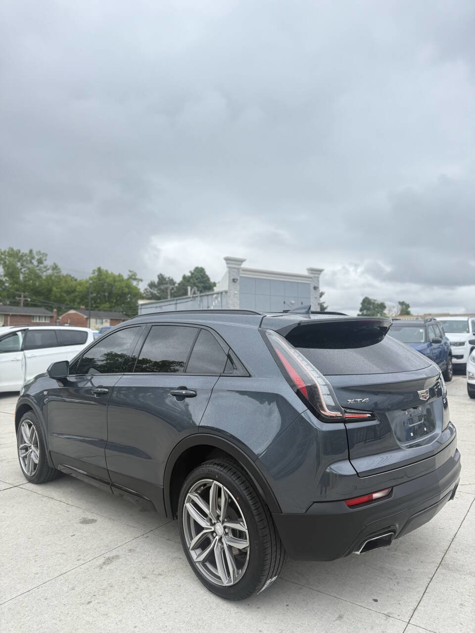 Used 2019 Cadillac XT4 Sport w/ Driver Awareness Package image 4